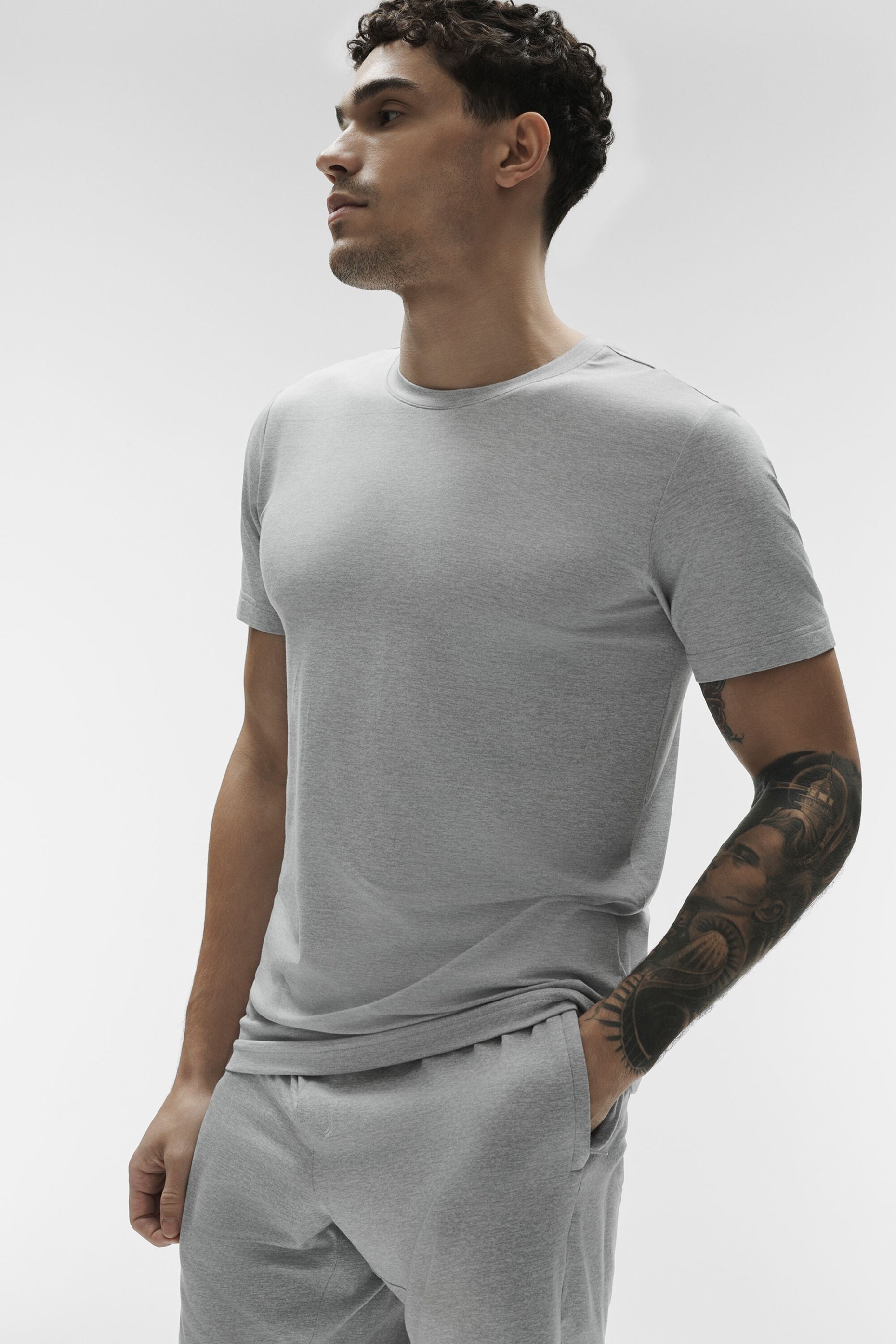 Conquer Reform Crewneck Short Sleeve - Athletic Heather Grey