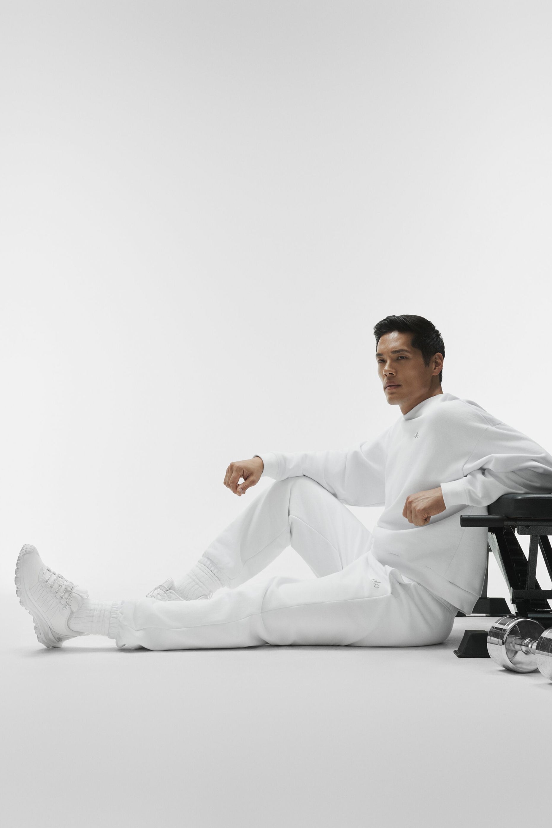 Accolade Sweatpant - White