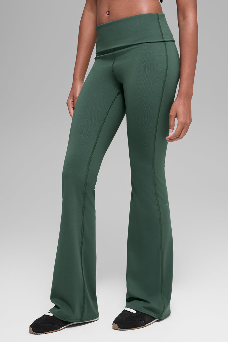 ALO Softsculpt Foldover Flare Legging (Regular) - Clover Green